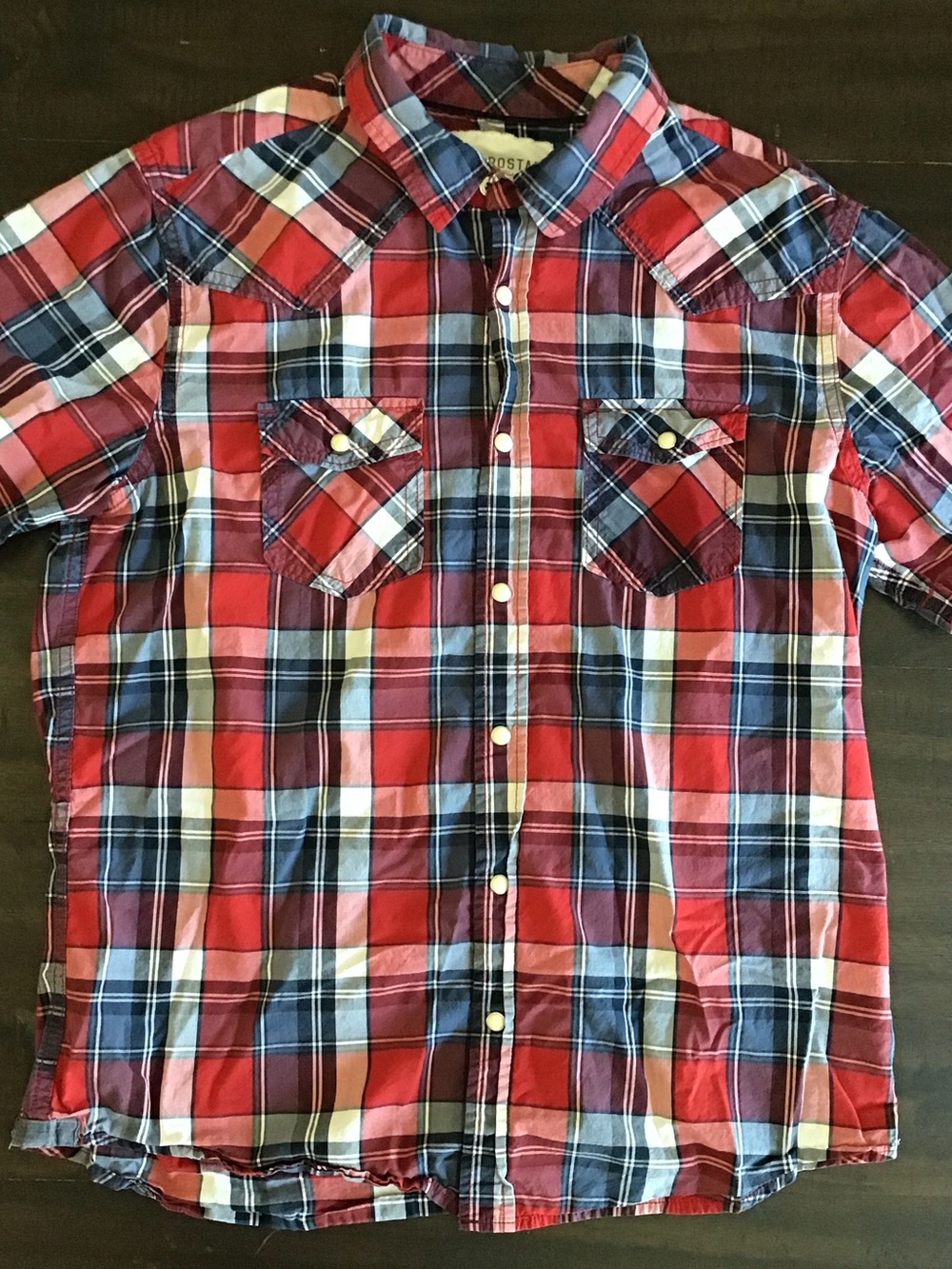 Aeropostale Red and Blue Plaid Short-Sleeve Button-Down Shirt